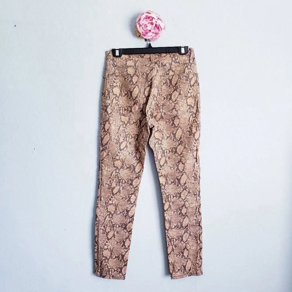 Frame‎ Pants - Picture 8 of 10